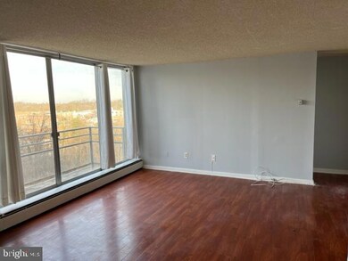 Radnor House unit 224, Bryn Mawr, PA 19010 - photo 5