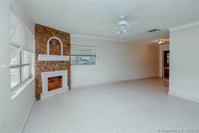 7213 NW 76th St, Tamarac, FL 33321 - photo 5