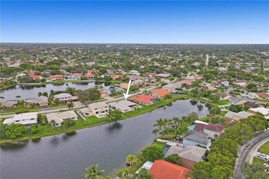 13910 Appalachian Trail, Davie, FL 33325 - photo 5