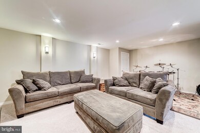 12513 Erroll Ln, Bristow, VA 20136 - photo 4