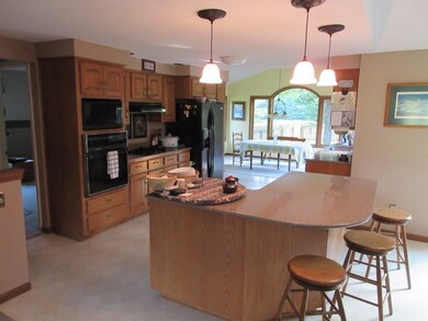 9633 Homestead Rd, Roanoke, IN 46783 - photo 6