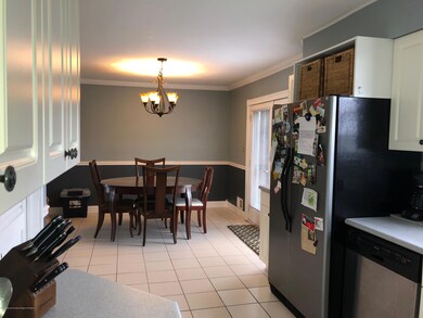 Eat in Kitchen