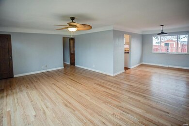 9 Hazelwood Dr, Caseyville, IL 62232 - photo 4