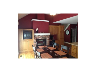 Kitchen/hearth room