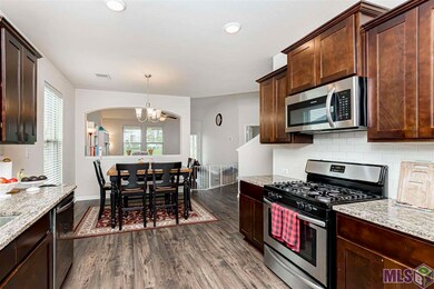 39278 Legacy Lake Dr, Gonzales, LA 70737 - photo 6