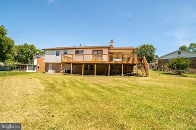 5733 Janice Ln, Temple Hills, MD 20748 - photo 4