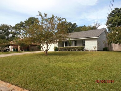 528 Matterhorn Rd, Jacksonville, FL 32216 - photo 2