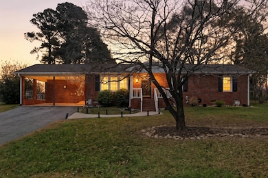 118 Cypress Dr, Inman, SC 29349 - photo 2