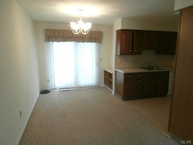 309 S 12th St, Emmaus, PA 18049 - photo 2