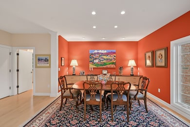 10649 N Hidden Reserve Cir, Mequon, WI 53092 - photo 3