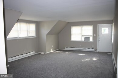 147 S Main St unit 6, Yardley, PA 19067 - photo 2