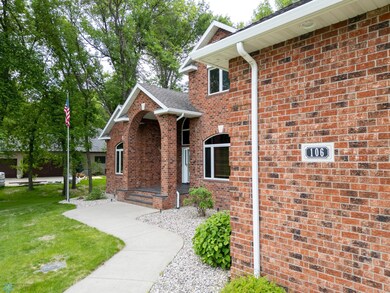 L2P004-0246.jpg