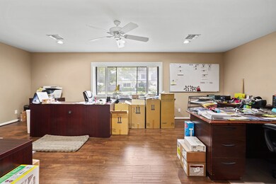 1114 Inwood Dr, Richmond, TX 77469 - photo 7