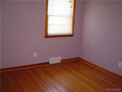 Bedroom Beautiful hardwood floors in master bedroo