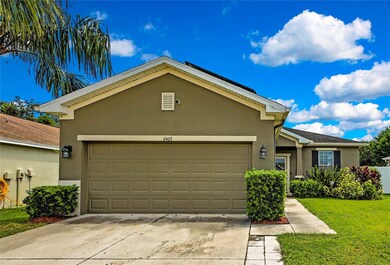 6405 Twin Bridges Dr, Zephyrhills, FL 33541 - photo 4