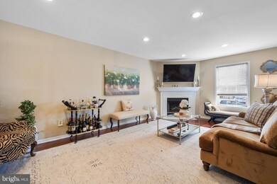 3502 Columbia Court Way unit 3502, Newtown Square, PA 19073 - photo 4