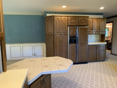 06 Kitchen