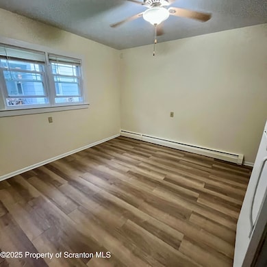 208 1st St unit 1, Dalton, PA 18414 - photo 3