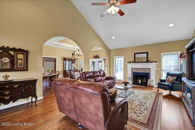 216 Olde Colony Ct, Mount Washington, KY 40047 - photo 7