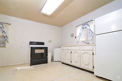 744 W 1st St, Yuma, AZ 85364 - photo 6