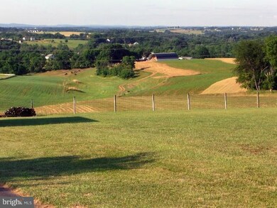 9122 Myersville Rd, Myersville, MD 21773 - photo 2