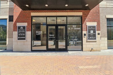 50 S 1st St unit 5D, Saint Charles, IL 60174 - photo 3