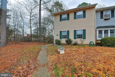 22412 Greenview Ct, Great Mills, MD 20634 - photo 2