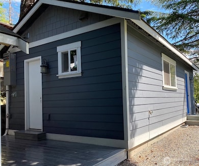 Trex deck with back entrance.