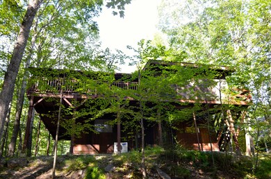 803 Hickory Ct, Hawley, PA 18428 - photo 4