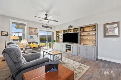 3941 E Berghan St, Meridian, ID 83642 - photo 7