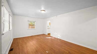 1604 W Meadowview Rd, Greensboro, NC 27403 - photo 6