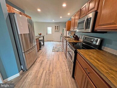 112 Hawk Dr, Hartly, DE 19953 - photo 4