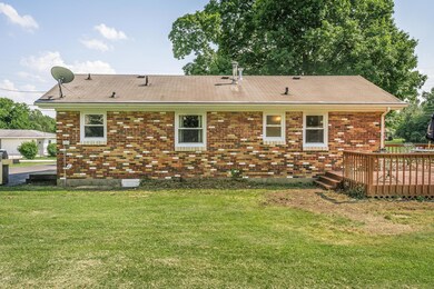 7405 Mayrow Dr, Louisville, KY 40291 - photo 5