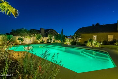LED pool light (color changing)
