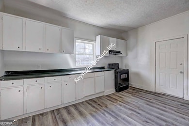 760 Magnolia Dr, Macon, GA 31217 - photo 6