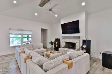 4526 Crosley Ln, Abilene, TX 79606 - photo 6