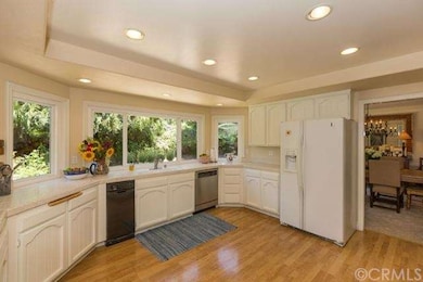Spacious Kitchen