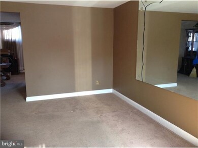 339 Westmont Dr, Darby, PA 19023 - photo 5