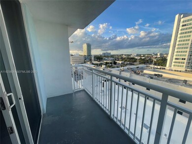 Port Royale Condominium unit 903, Miami Beach, FL 33141 - photo 4