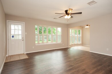 16622 David Glen Dr, Friendswood, TX 77546 - photo 3