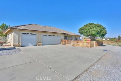 9115 Darwin Rd, Pinon Hills, CA 92372 - photo 4