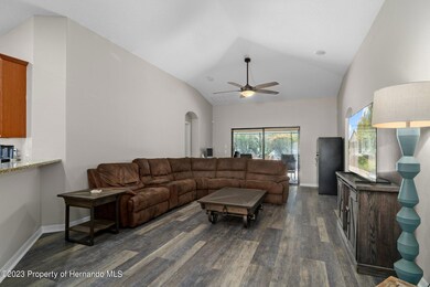 7-web-or-mls-M6405582