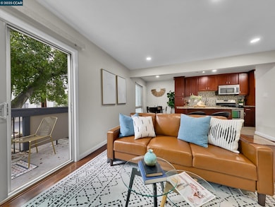 2033 Sierra Rd unit 10, Concord, CA 94518 - photo 4