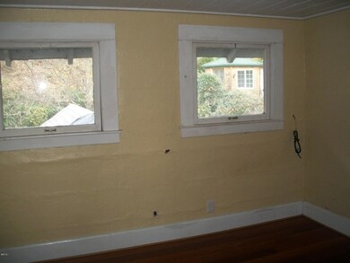 Bedroom #1
