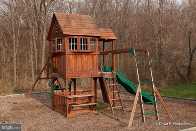 271 Chickamauga Dr, Harpers Ferry, WV 25425 - photo 7