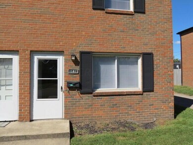 1141 Mccarley Dr E, Columbus, OH 43228 - photo 2