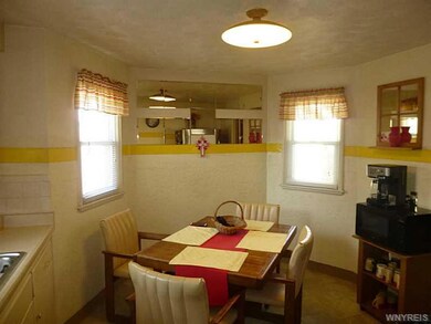 180 Oelkers St, North Tonawanda, NY 14120 - photo 5