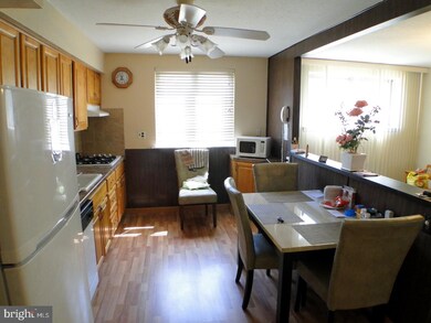 2839 Tremont St, Philadelphia, PA 19136 - photo 7