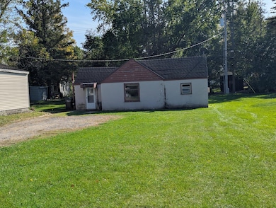 616 E Adolphus Ave, Fergus Falls, MN 56537 - photo 3