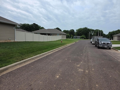 1645 Ridgemont Ave, Monett, MO 65708 - photo 2